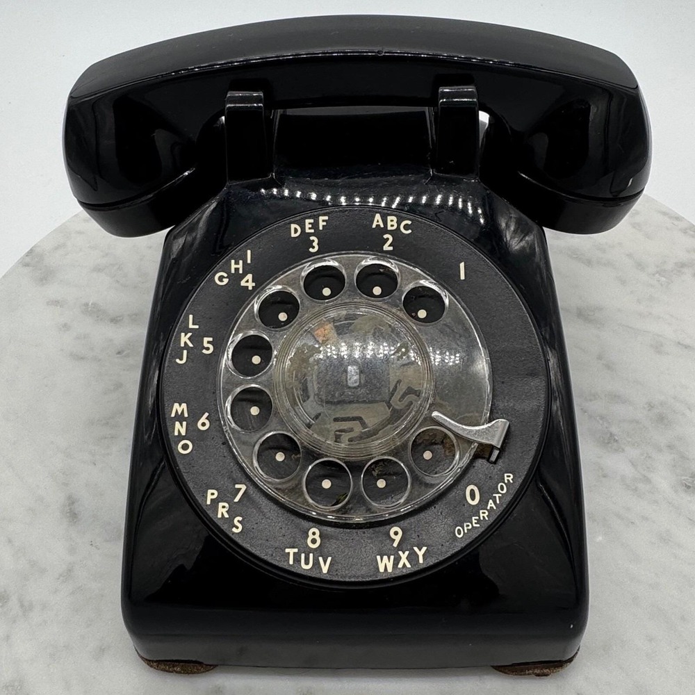 Vintage AT&T Western Electric R500DM Rotary Dial Telephone Black Retro Prop